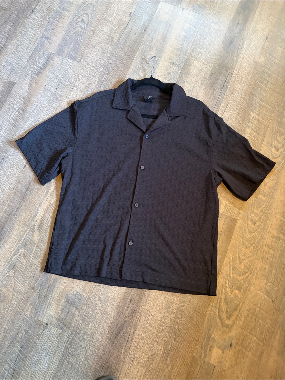 H&M Loose Fit Button Down Size Small